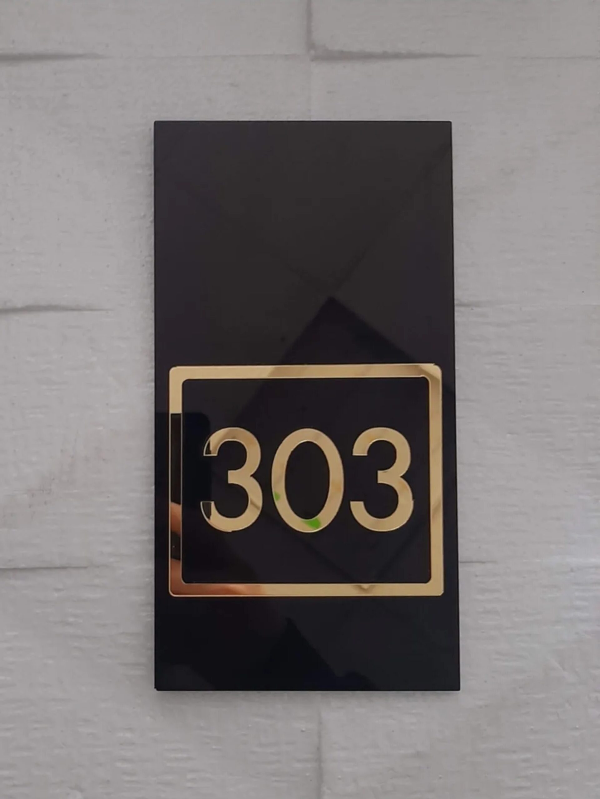 Glossy Black Serisi Full Frame Kapı Numarası3
